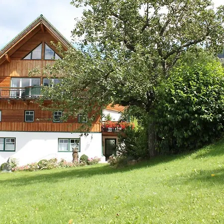 Appartement Perau In *